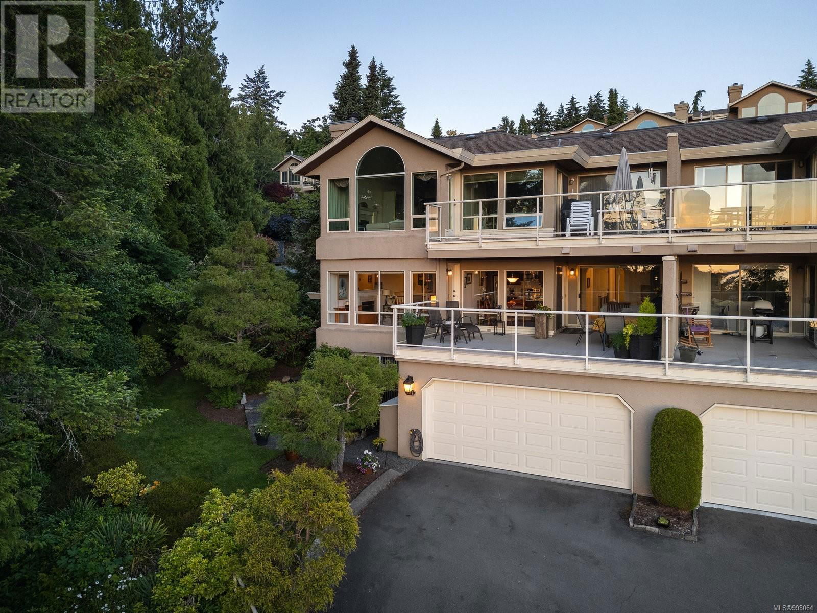 927 - 6880 WALLACE DRIVE Image 2