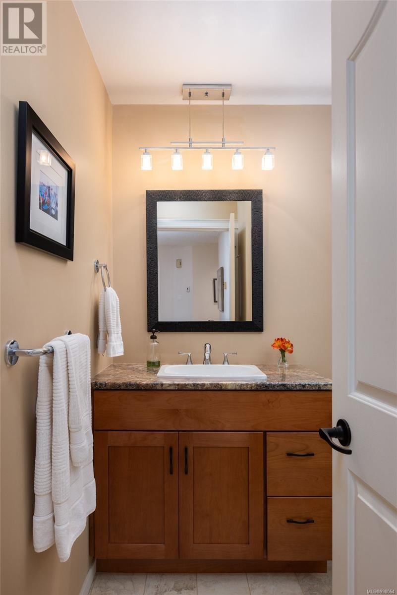 927 - 6880 WALLACE DRIVE Image 24