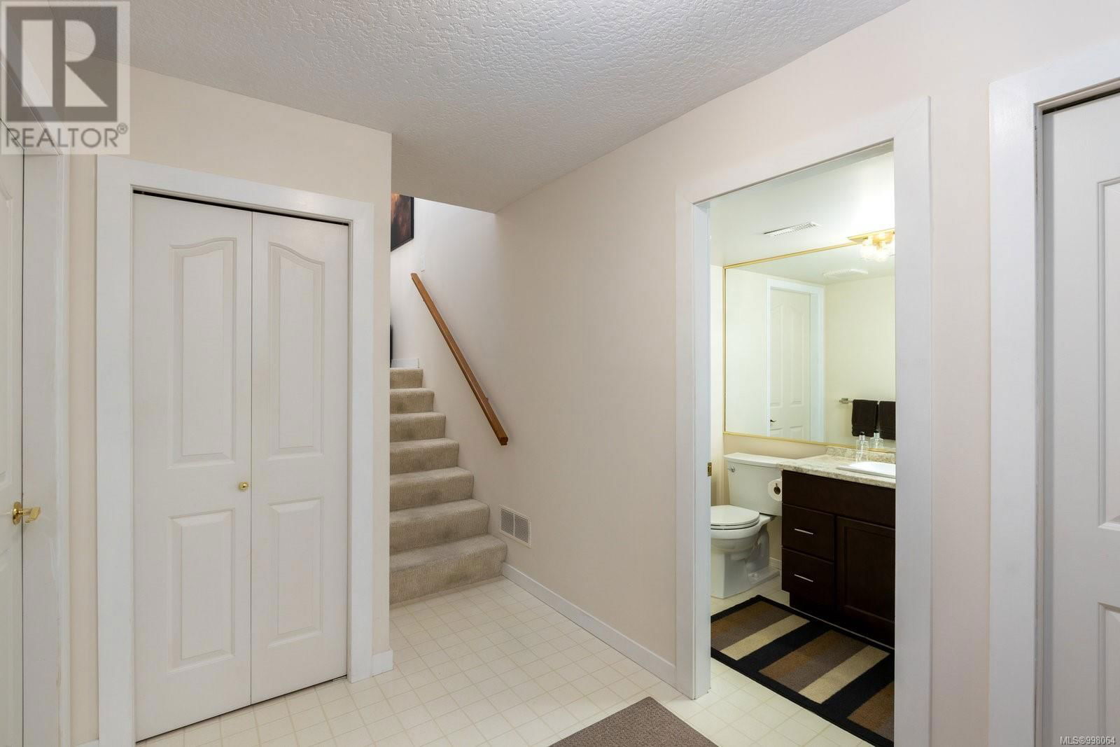 927 - 6880 WALLACE DRIVE Image 26