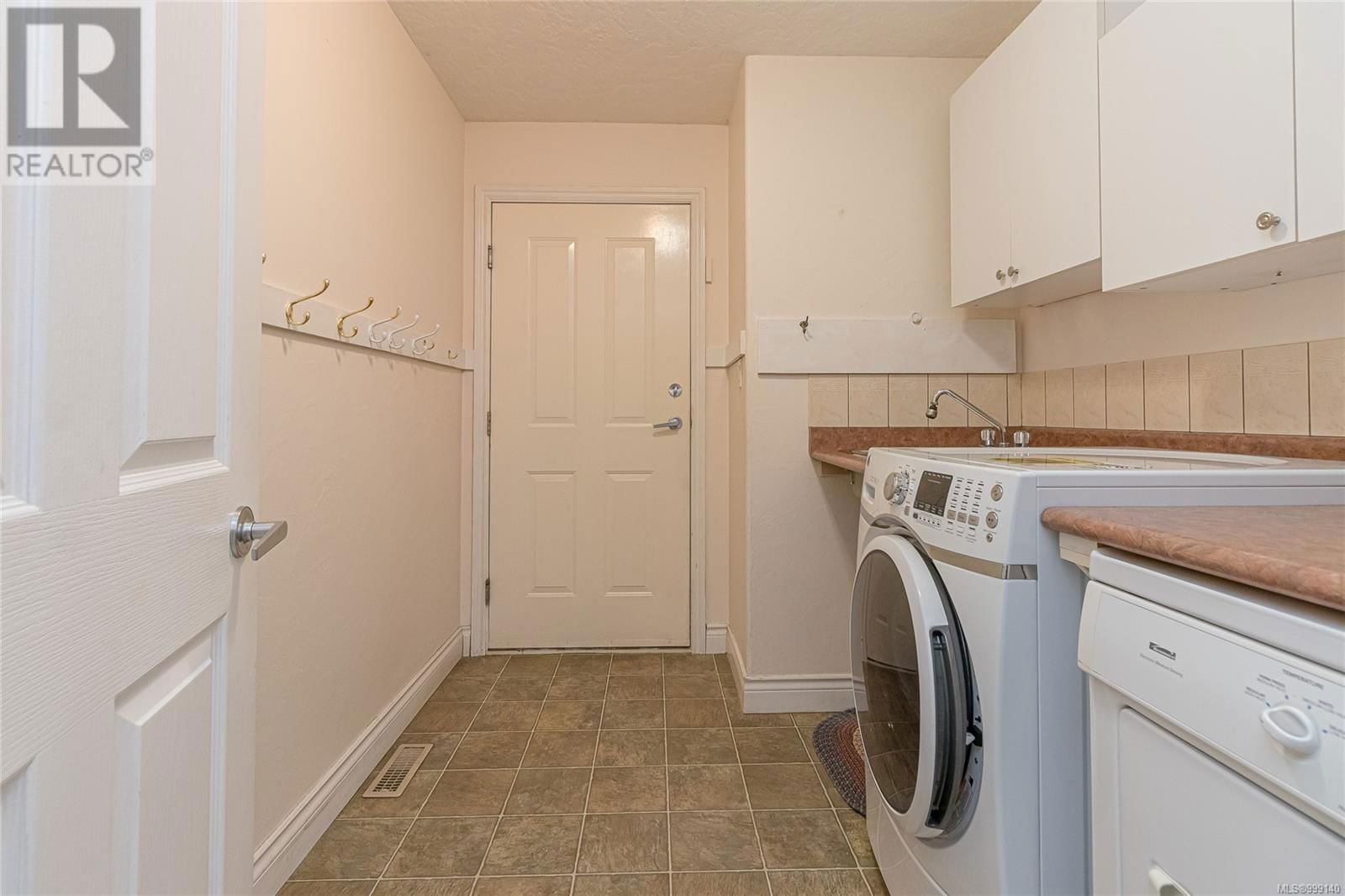 6279 LANE ROAD Image 22