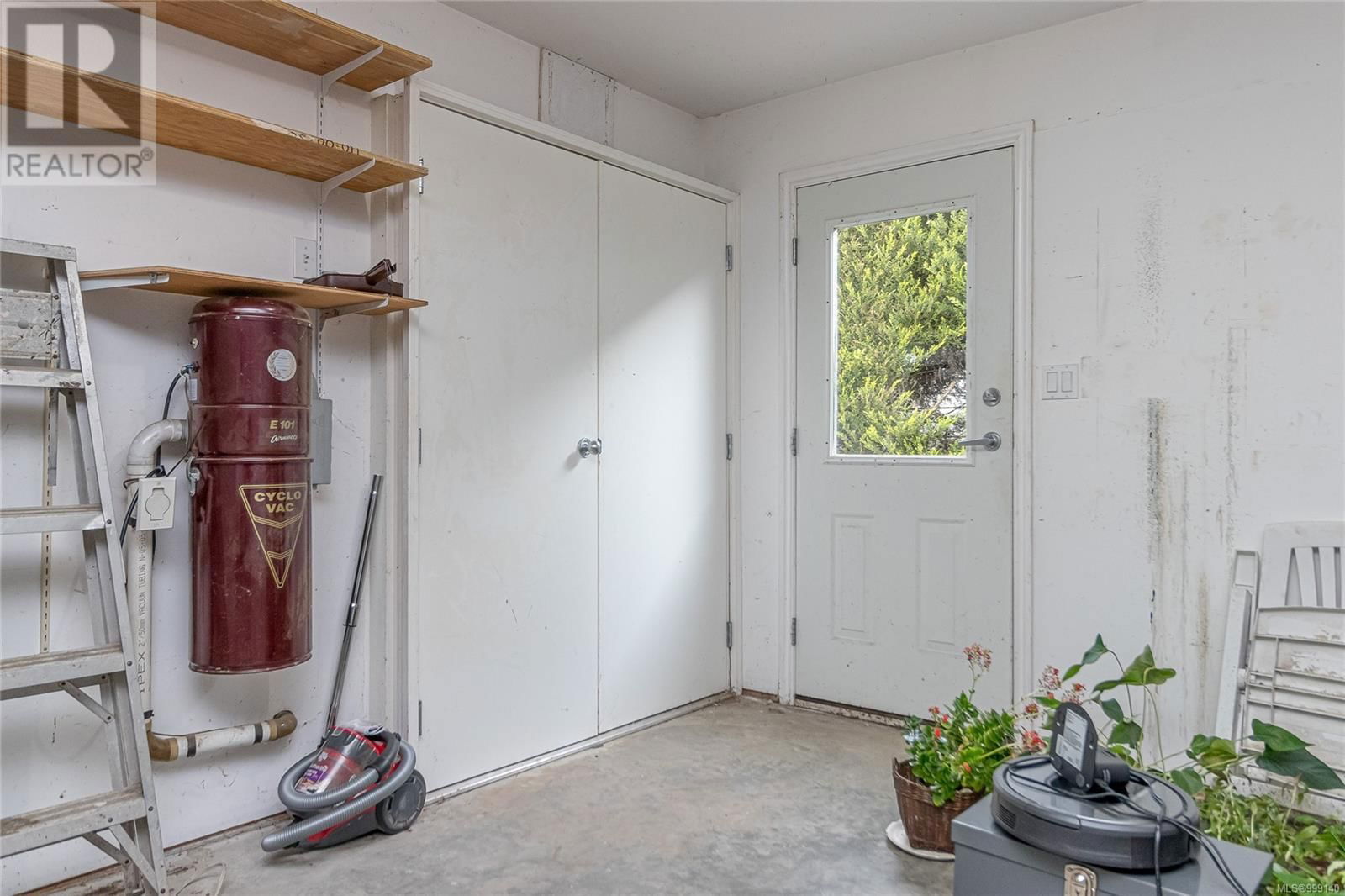 6279 LANE ROAD Image 24
