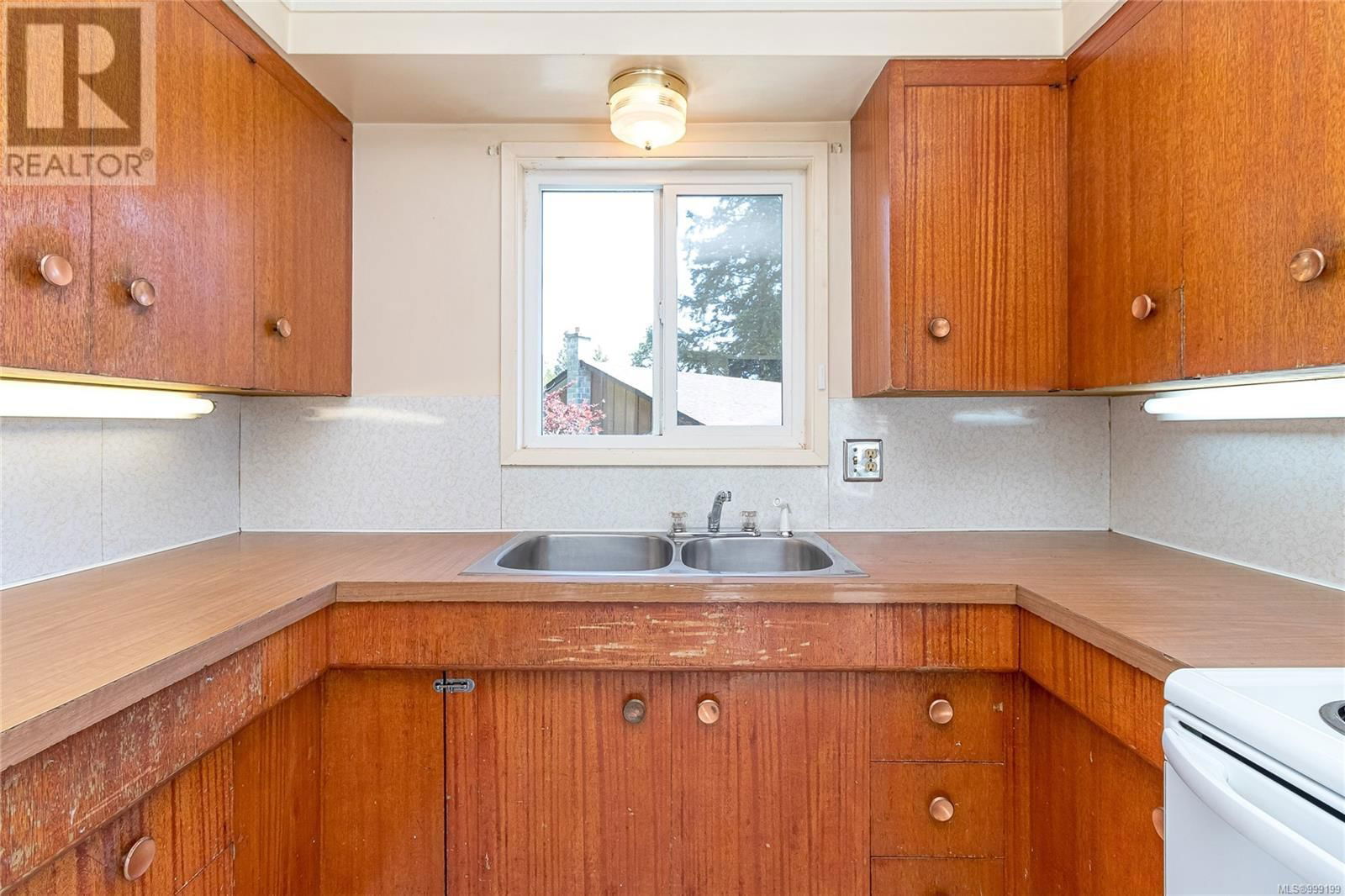 2912 DICKERSON PLACE Image 11