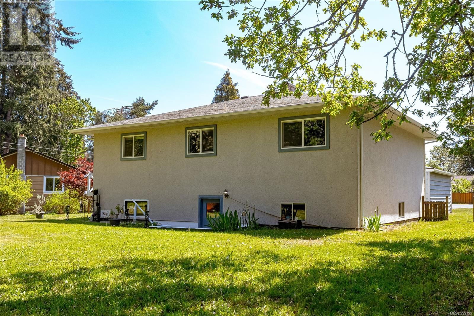 2912 DICKERSON PLACE Image 32