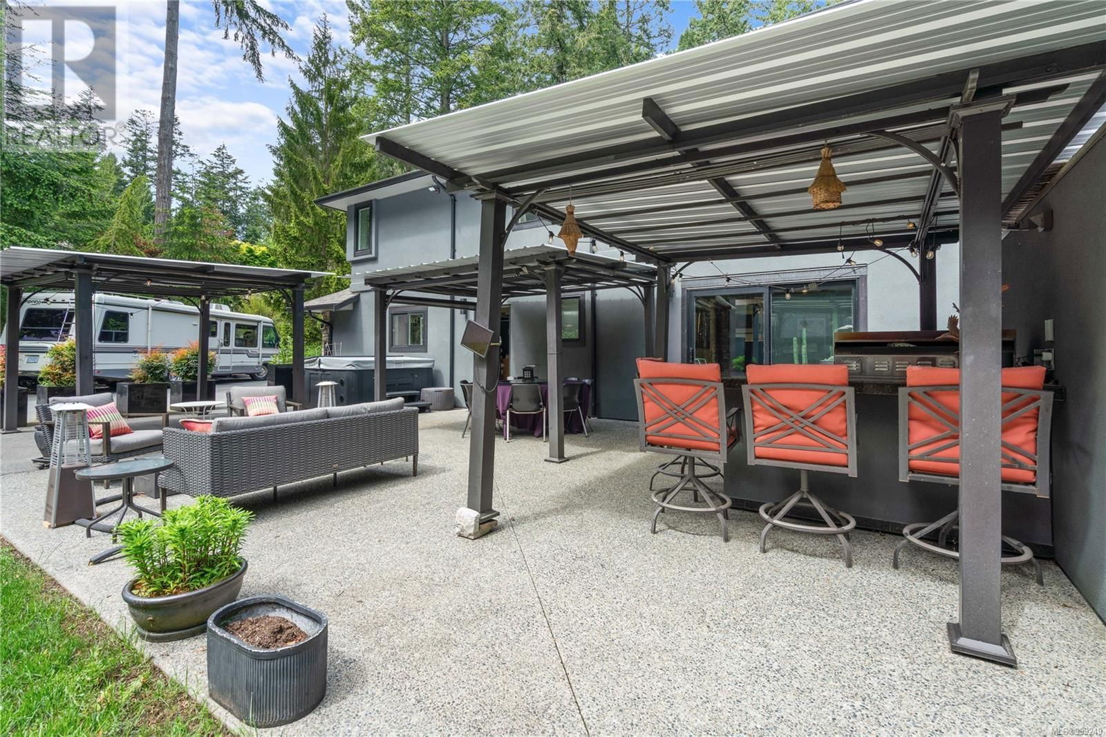 851 SAYWARD ROAD Image 71