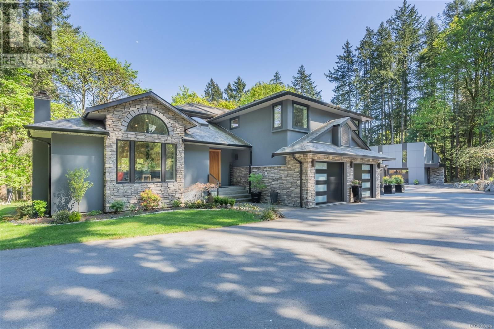 851 SAYWARD ROAD Image 73