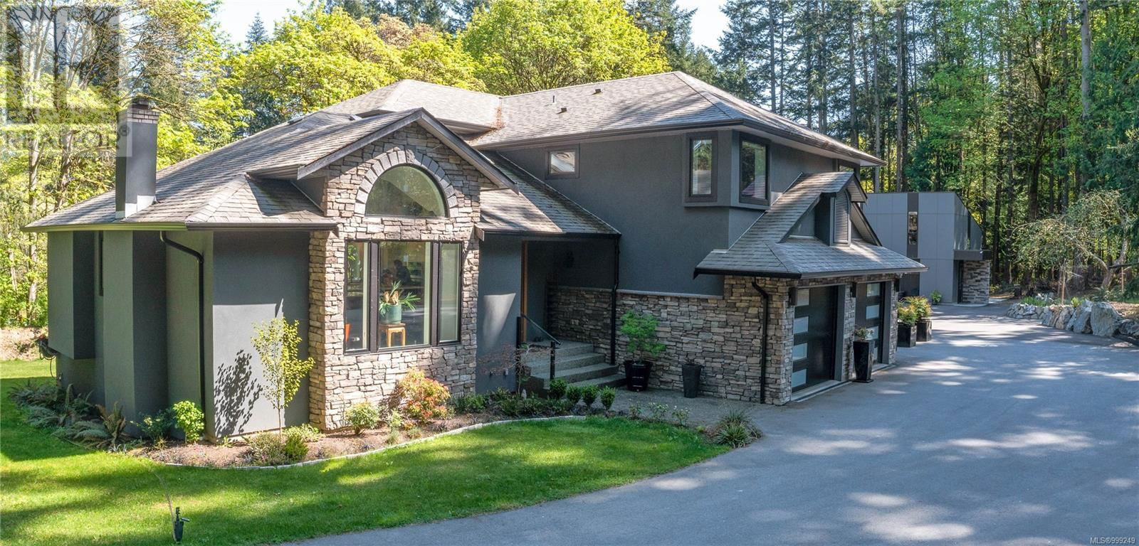 851 SAYWARD ROAD Image 75