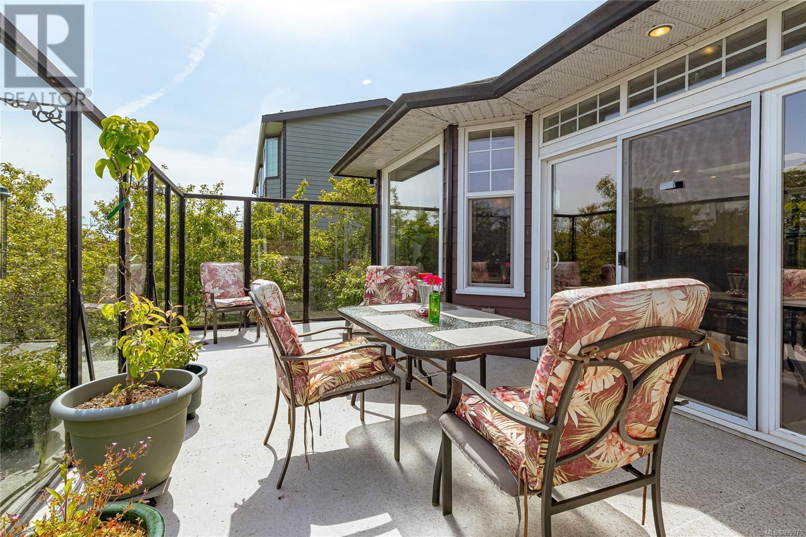 3831 ROWLAND AVENUE Image 17