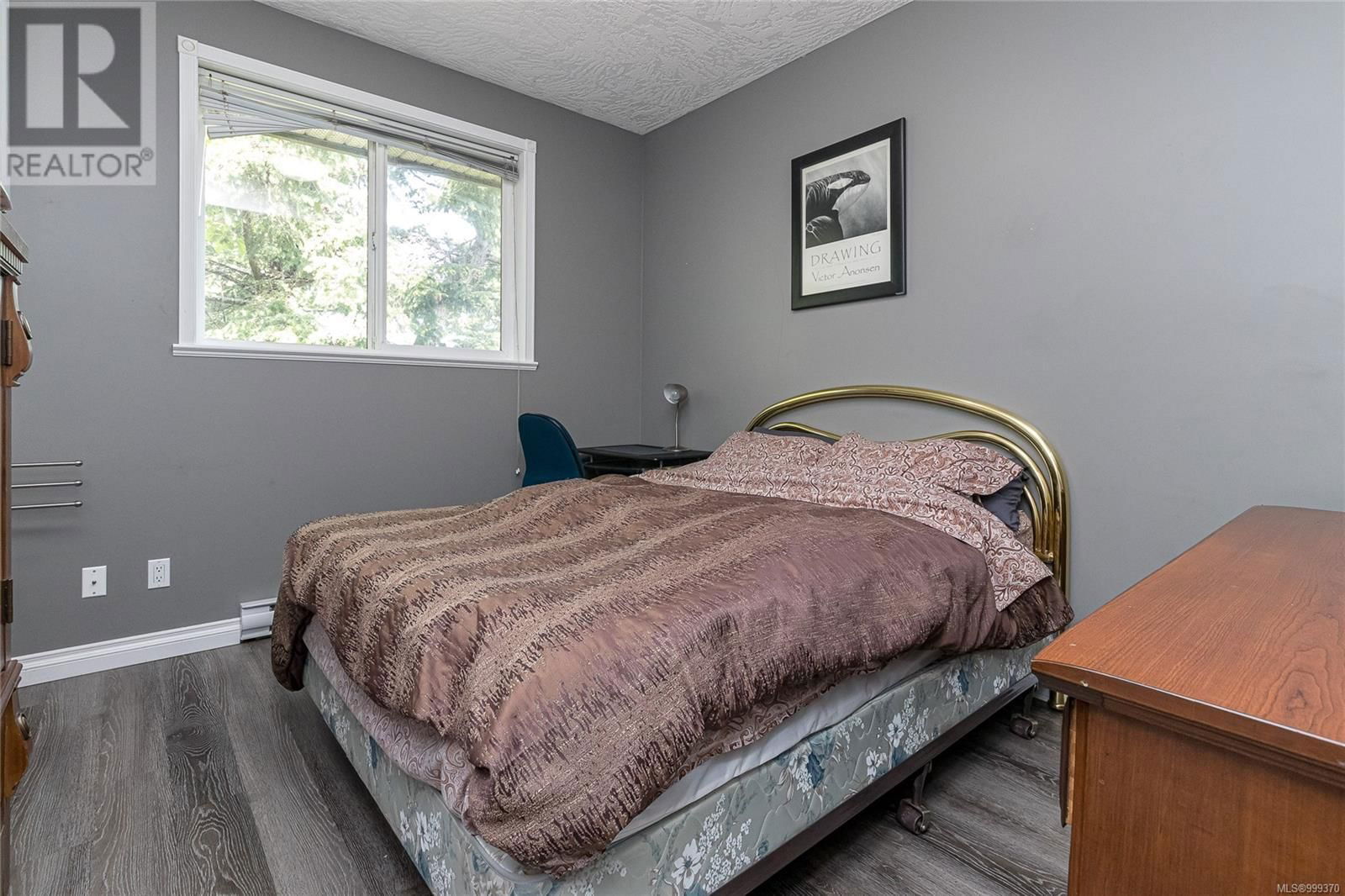 3831 ROWLAND AVENUE Image 21