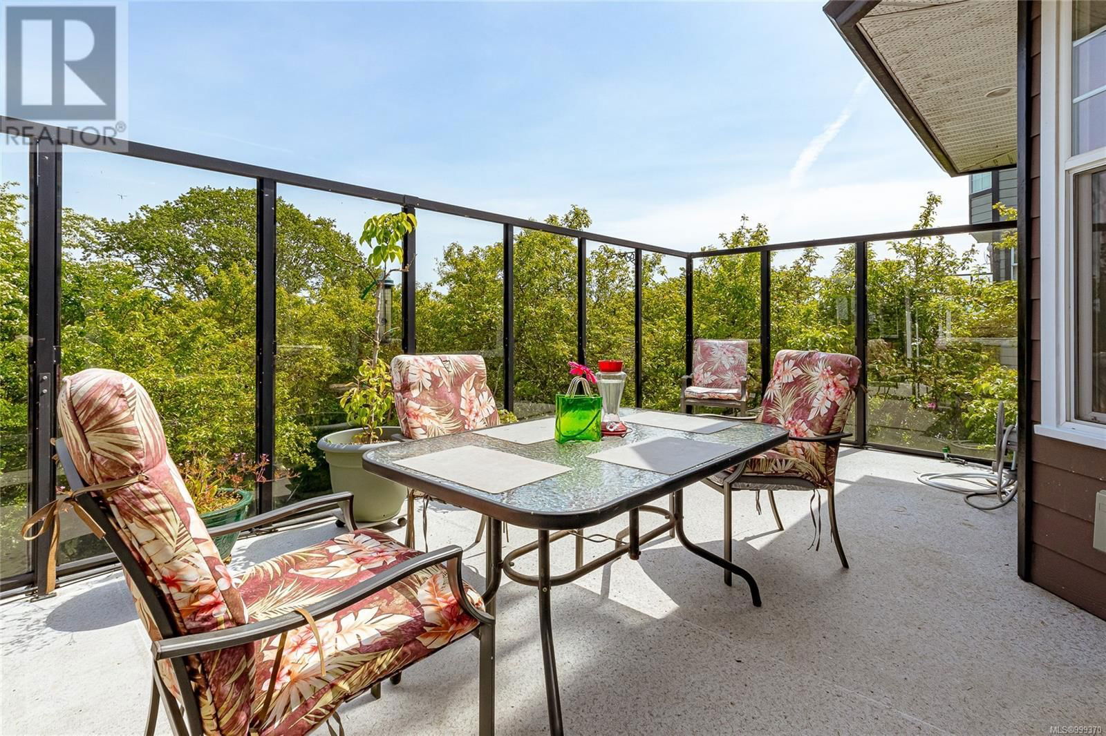 3831 ROWLAND AVENUE Image 37