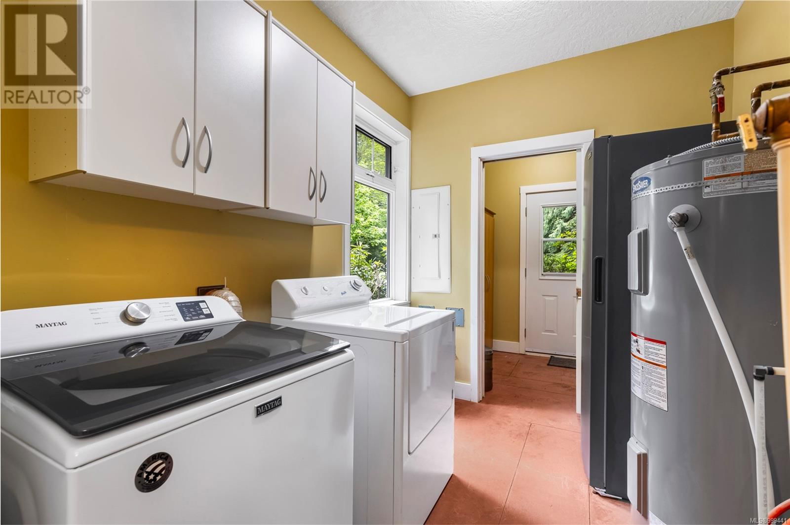 6280 SOOKE ROAD Image 24