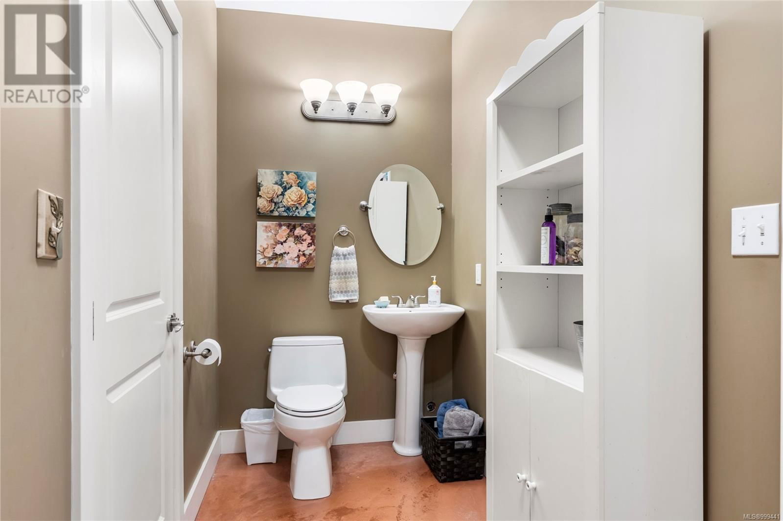 6280 SOOKE ROAD Image 25