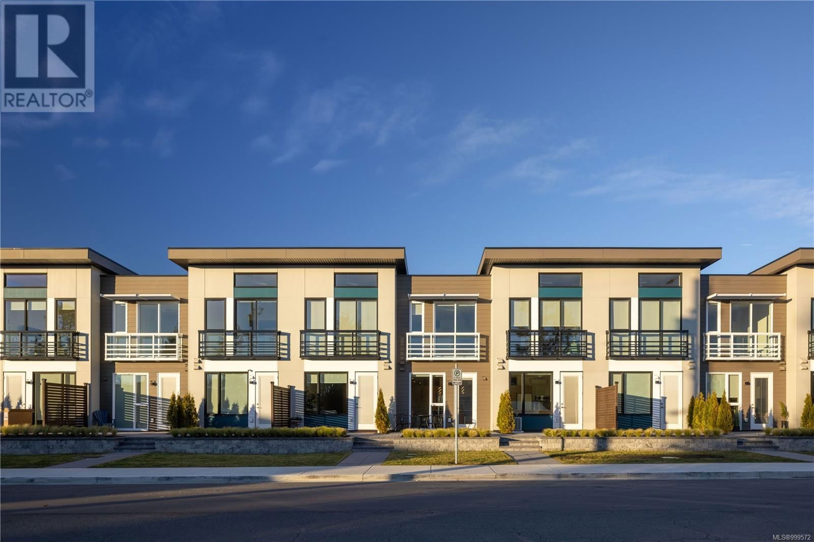 118 - 2374 OAKVILLE AVENUE Image 14
