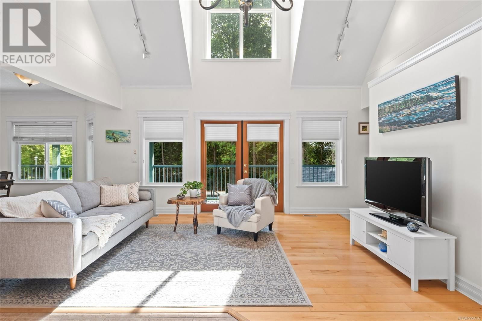 2102 MOWICH DRIVE Image 23