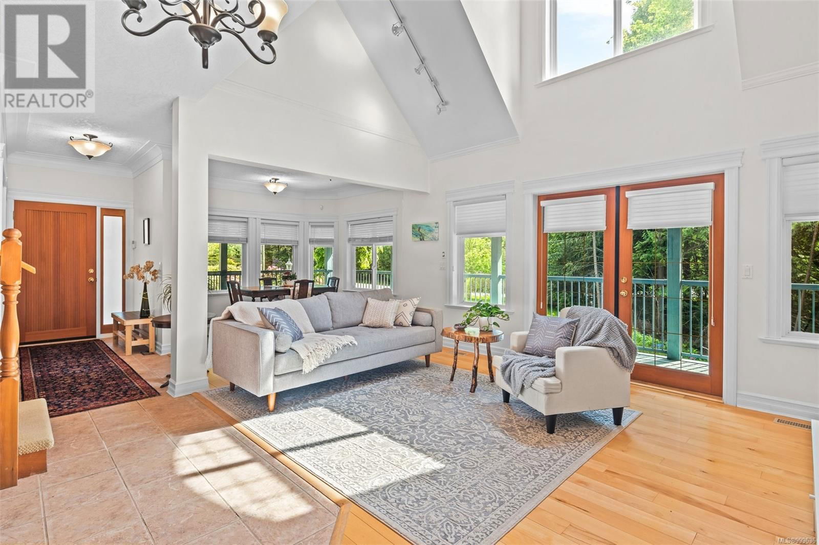 2102 MOWICH DRIVE Image 24