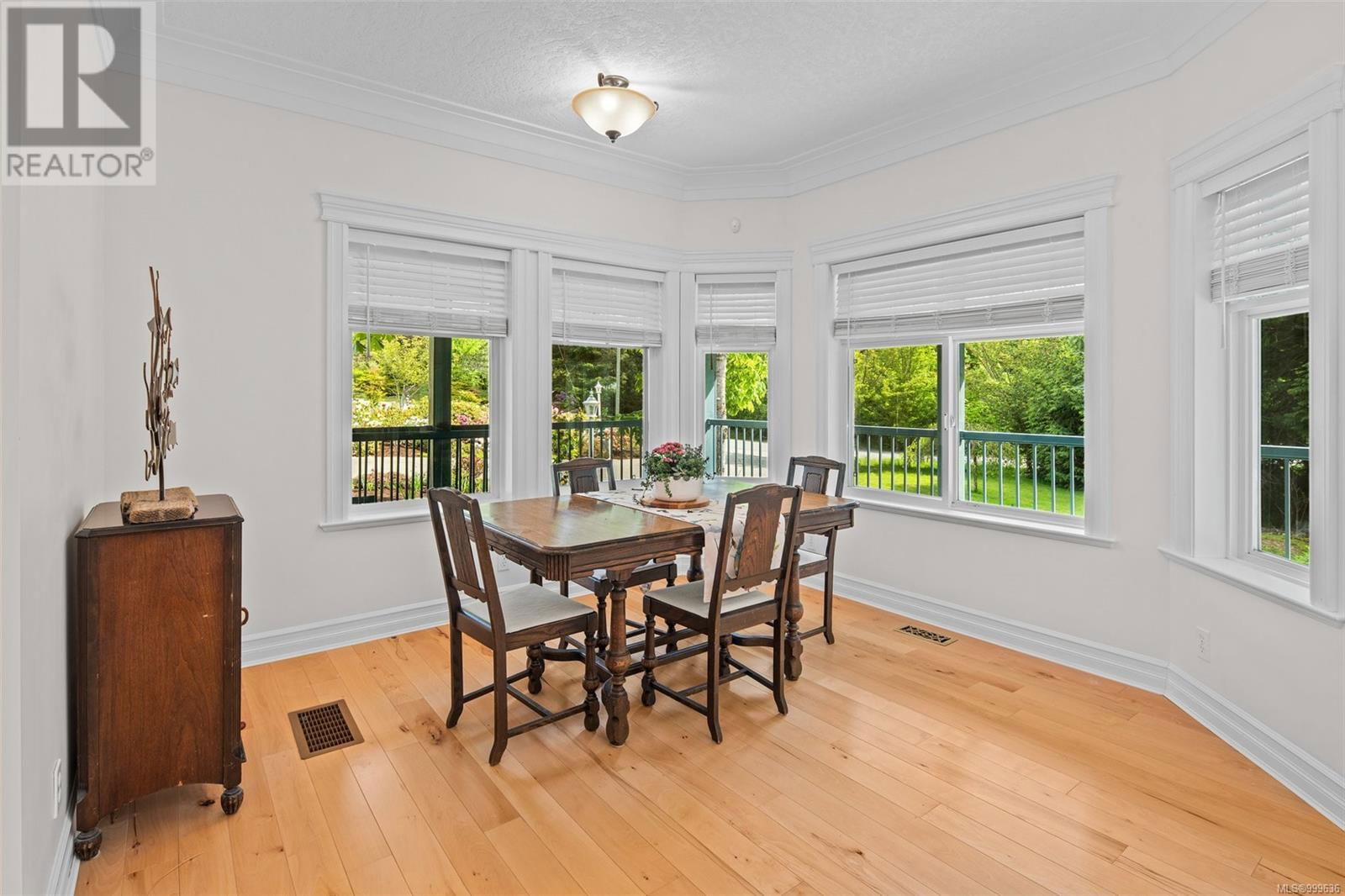 2102 MOWICH DRIVE Image 30