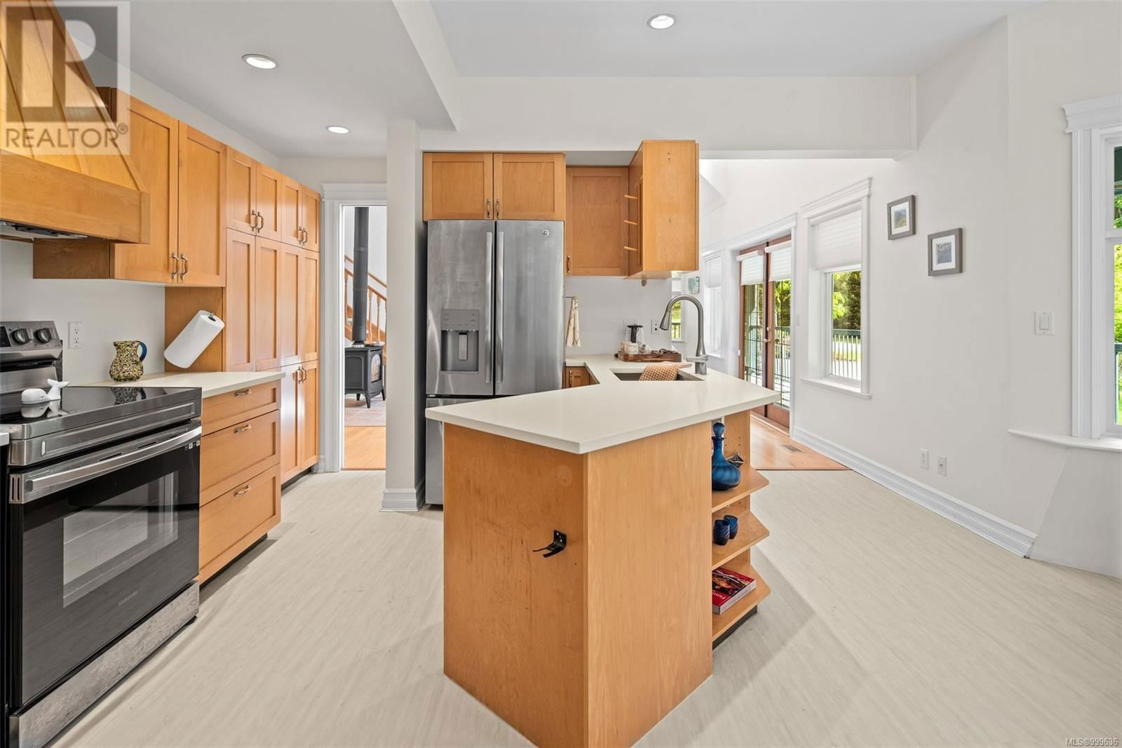 2102 MOWICH DRIVE Image 36