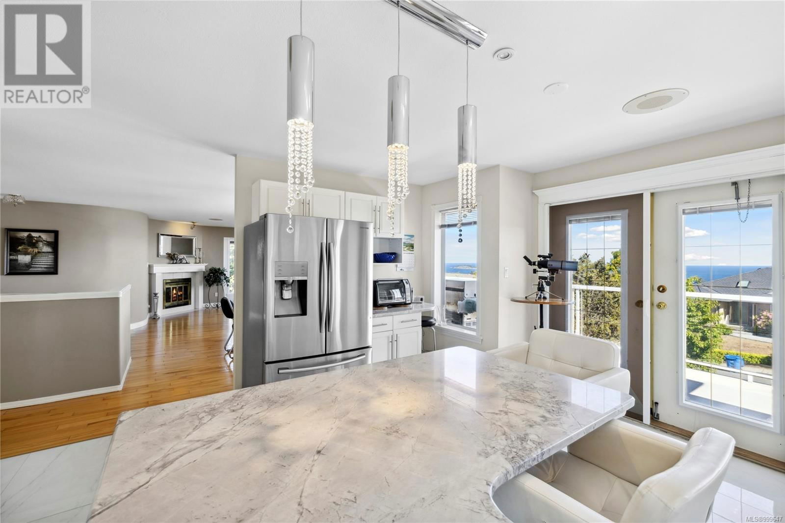 6395 GROVELAND DRIVE Image 35