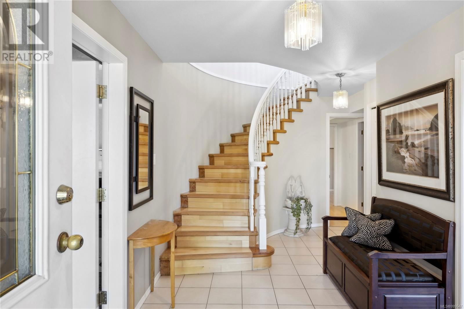 6395 GROVELAND DRIVE Image 4