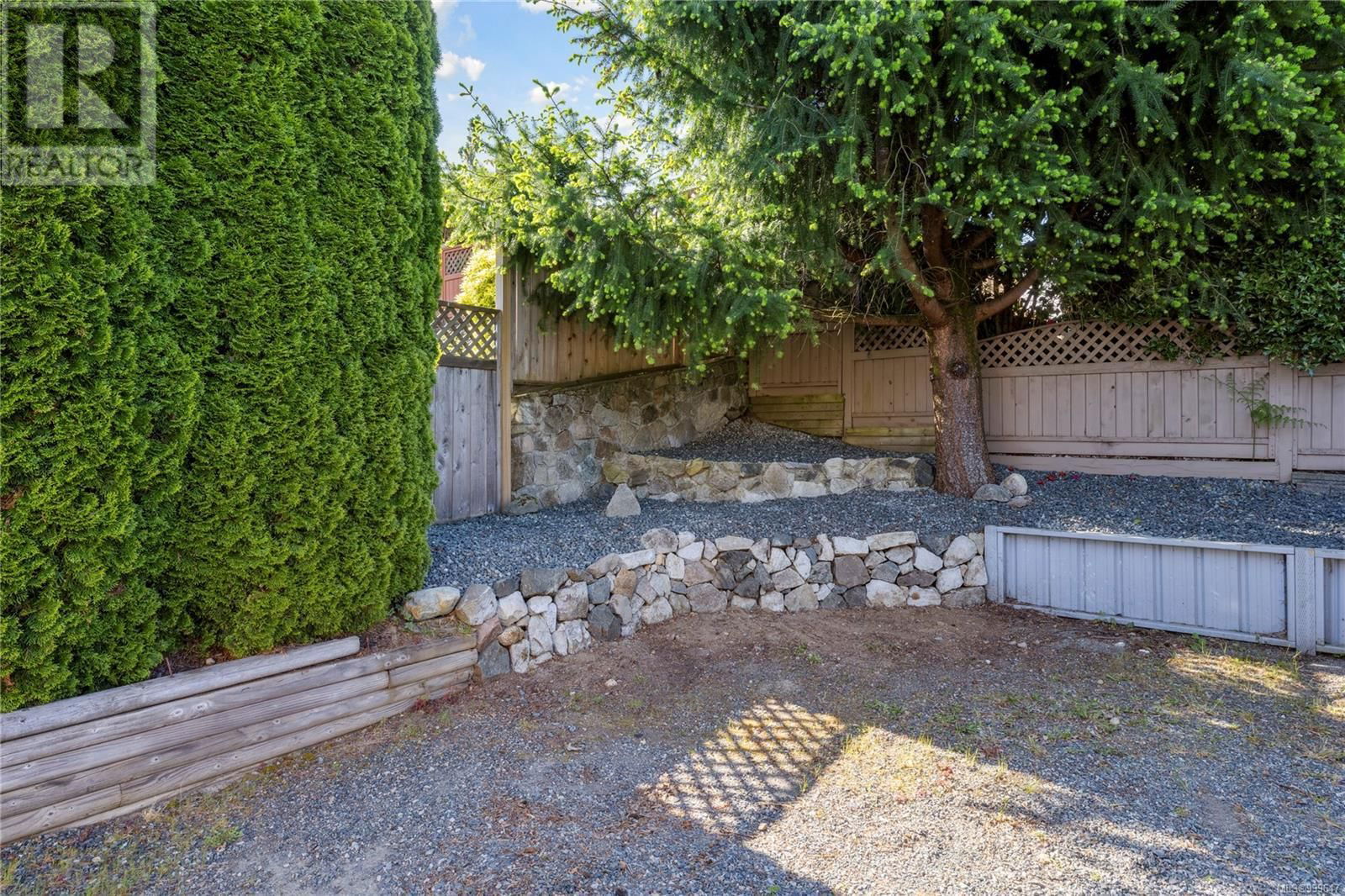 6395 GROVELAND DRIVE Image 56