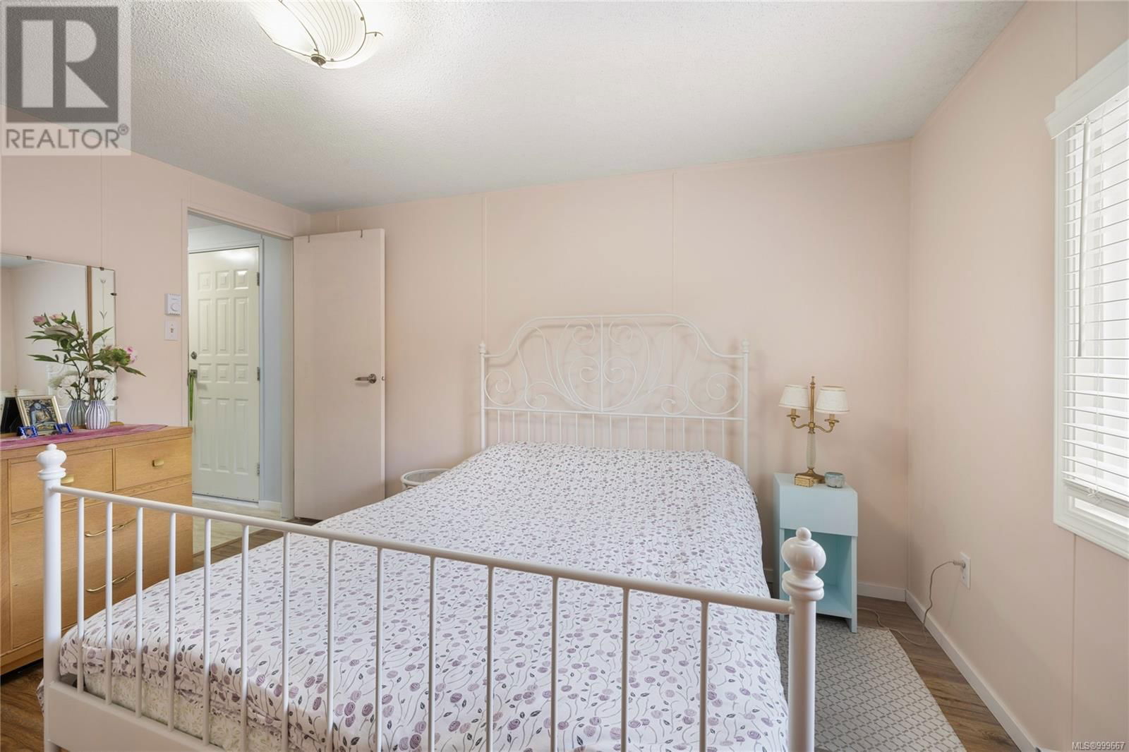 33 - 2301 ARBOT ROAD Image 17