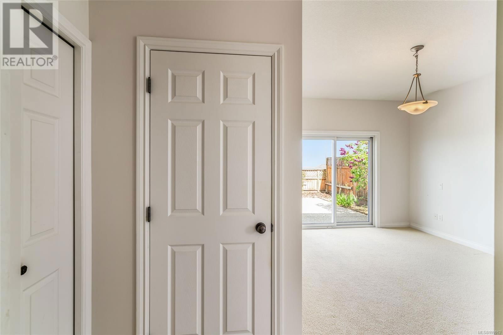 4956 BELLA VISTA CRESCENT Image 21