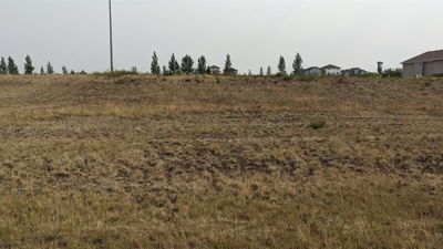 Image #1 of Commercial for Sale at 622 Whispering Greens Avenue, Vulcan, Alberta