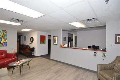 Image #1 of Commercial for Sale at 400 1100 8 Avenue Sw, Calgary, Alberta