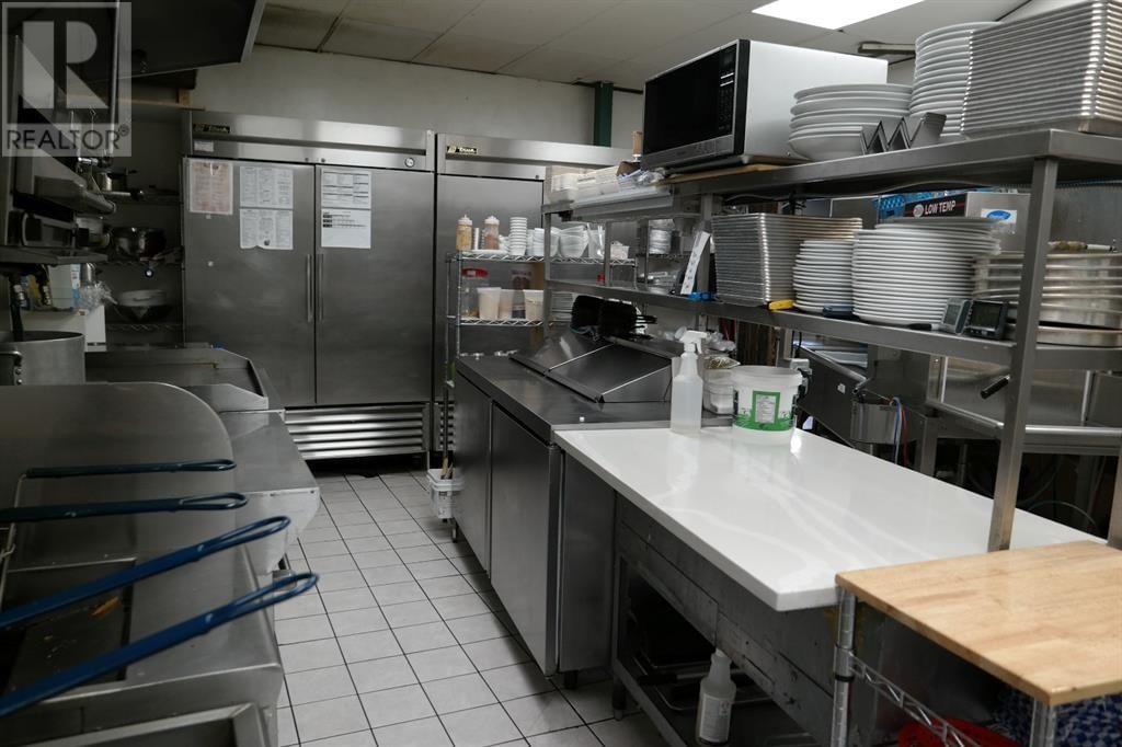 Image #1 of Restaurant for Sale at 8 186007 Priddis Valley Road W, Priddis, Alberta