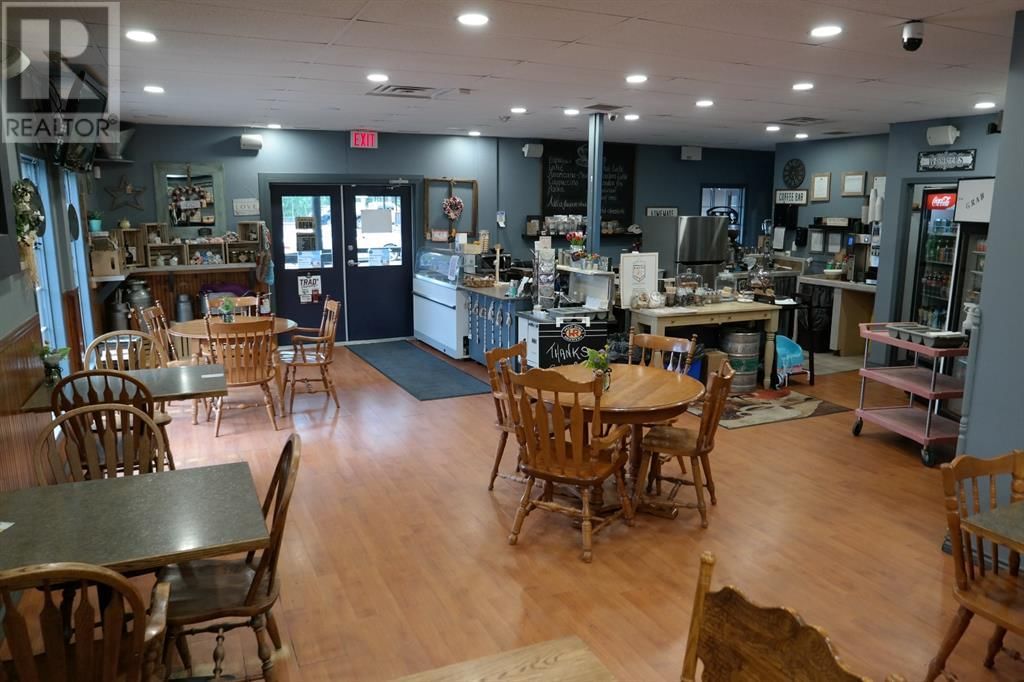 Image #1 of Restaurant for Sale at 8 186007 Priddis Valley Road W, Priddis, Alberta