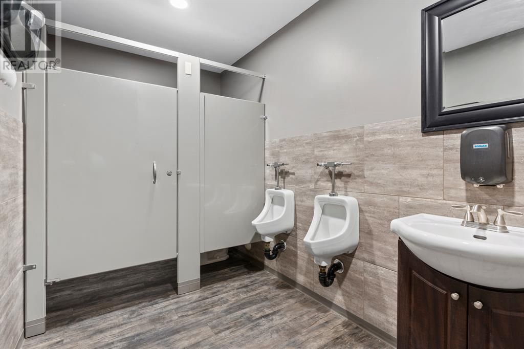 Image #1 of Restaurant for Sale at 5319 51 Avenue, Killam, Alberta