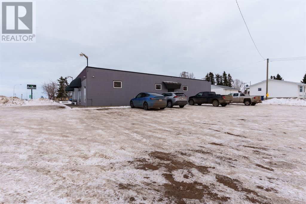 Image #1 of Restaurant for Sale at 5319 51 Avenue, Killam, Alberta