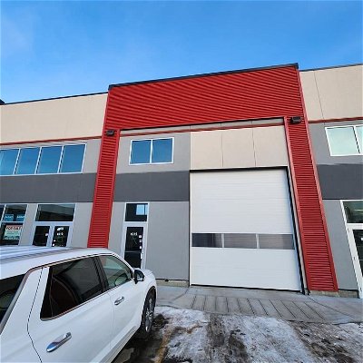 Image #1 of Commercial for Sale at 215 10960 42 Street Ne, Calgary, Alberta