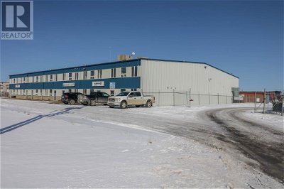 Image #1 of Commercial for Sale at 3 8 Gateway Boulevard, Clearwater, Alberta