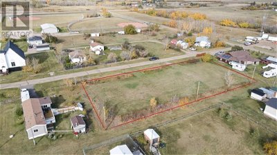 Image #1 of Commercial for Sale at 204 2nd Street, Gadsby, Alberta