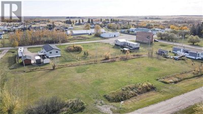 Image #1 of Commercial for Sale at 204 2nd Street, Gadsby, Alberta