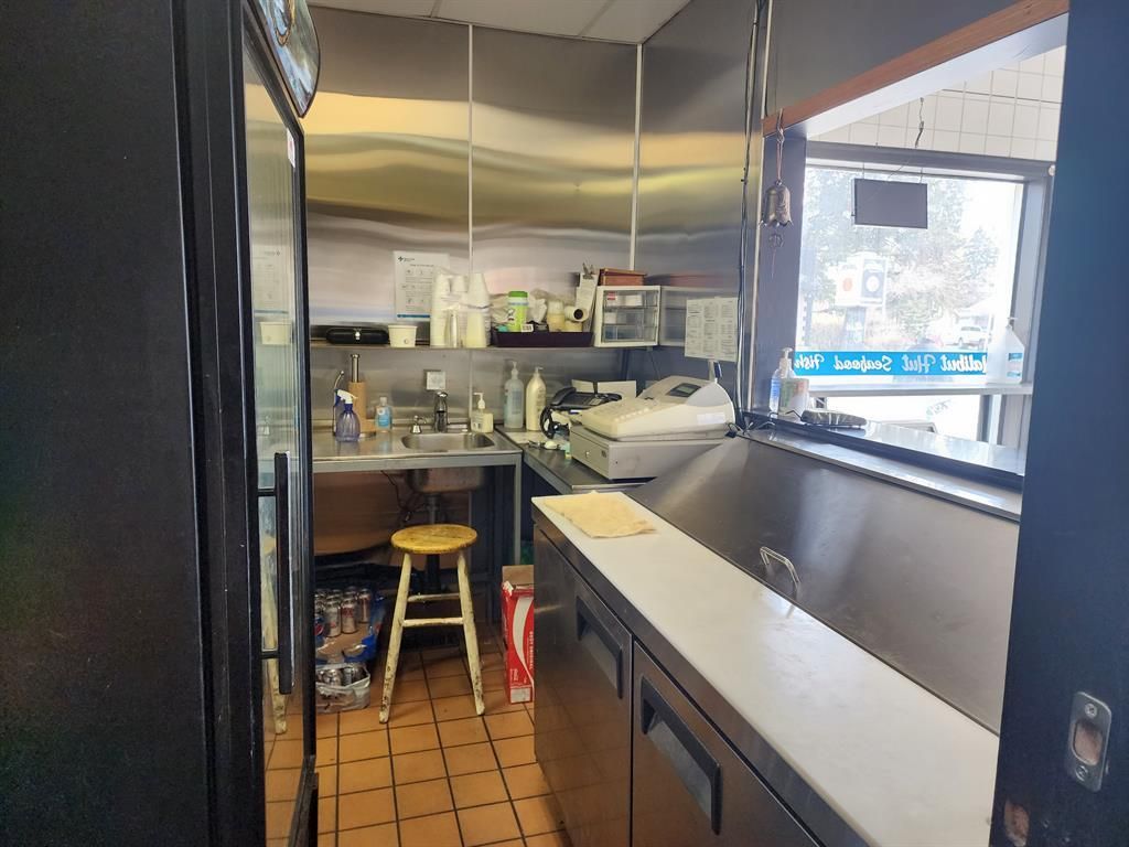 Image #1 of Restaurant for Sale at Edmonton, Alberta