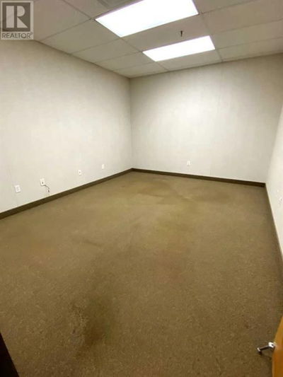 Commercial for Rent in Ontario