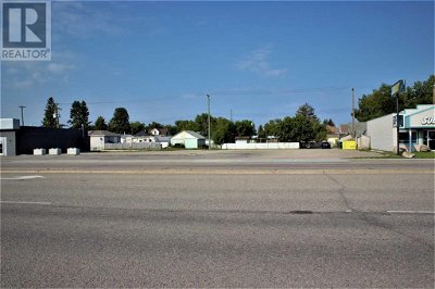 Image #1 of Commercial for Sale at 4609 1st Street, Claresholm, Alberta