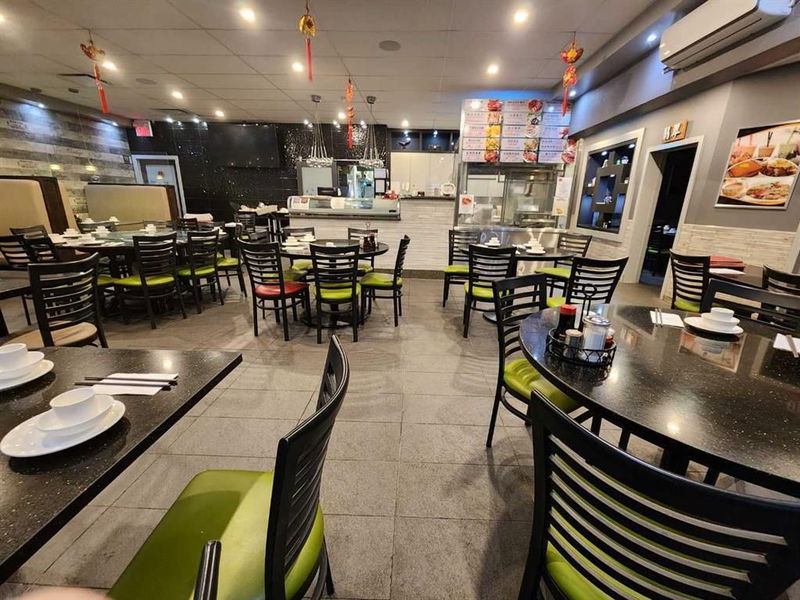 Image #1 of Restaurant for Sale at Edmonton, Alberta