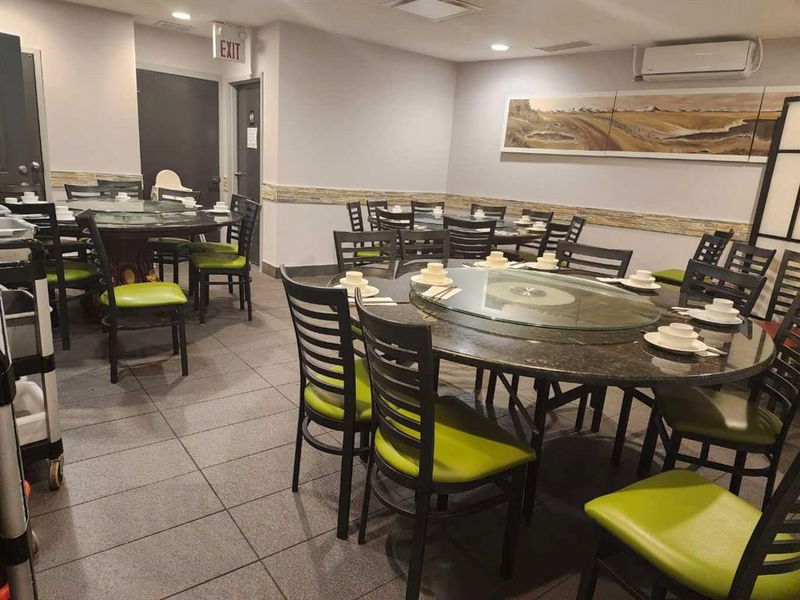 Image #1 of Restaurant for Sale at Edmonton, Alberta