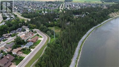 Image #1 of Commercial for Sale at 20 Cronquist Close, Red Deer, Alberta