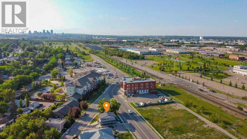 Image #1 of Restaurant for Sale at 7003 Ogden Road Se, Calgary, Alberta