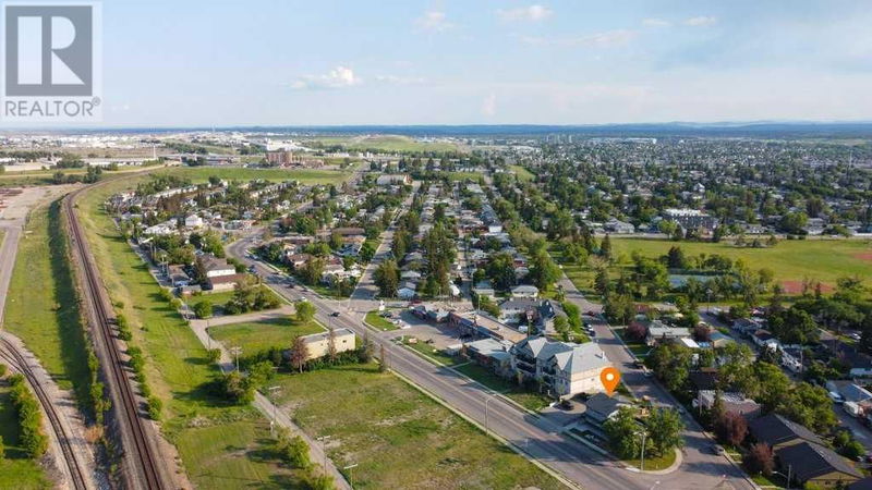 Image #1 of Restaurant for Sale at 7003 Ogden Road Se, Calgary, Alberta