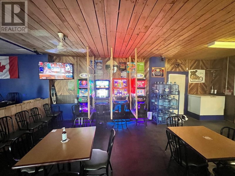 Image #1 of Restaurant for Sale at 5103 50 Avenue, Innisfree, Alberta