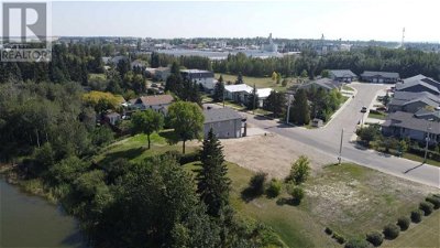 Image #1 of Commercial for Sale at 5168 56 Street, Innisfail, Alberta