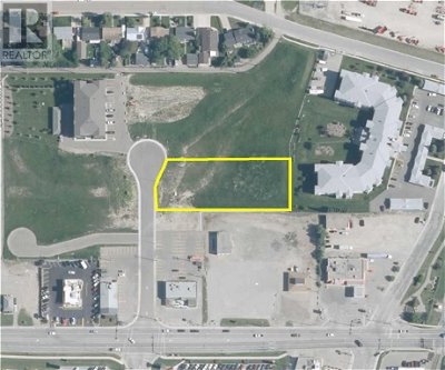 Image #1 of Commercial for Sale at 4535 51 Avenue, Olds, Alberta