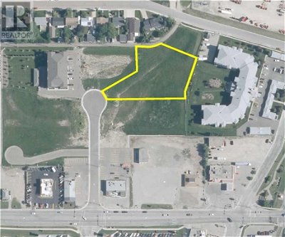 Image #1 of Commercial for Sale at 4555 51 Avenue, Olds, Alberta