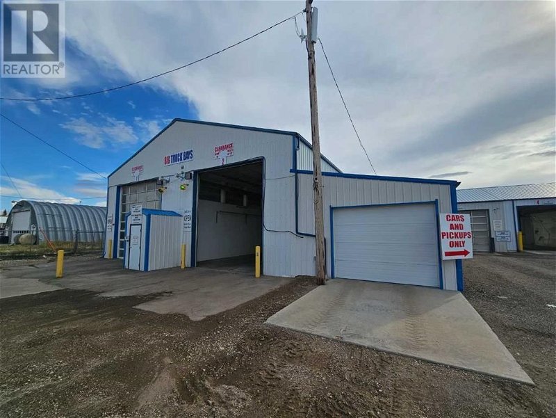 Image #1 of Business for Sale at 209 8 Avenue Nw, Milk River, Alberta