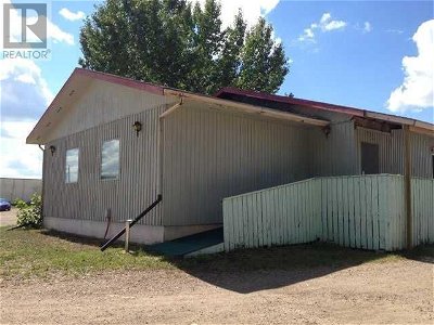Image #1 of Commercial for Sale at 5315 44 Street, Provost, Alberta