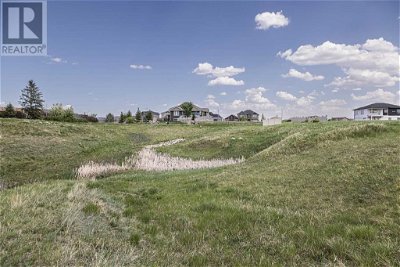 Image #1 of Commercial for Sale at 215 Prairie Rose Place S, Lethbridge, Alberta